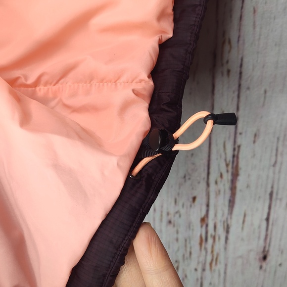 The North Face Primaloft Coat - Picture 12 of 12